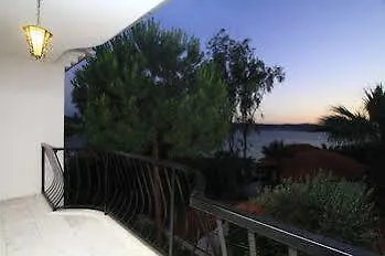 Limonlu Ev Ardic Hotel Alacati 3*,
